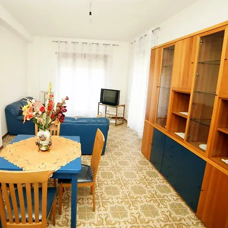 Apartment Lucio *