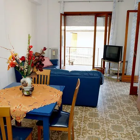 Lucio Apartment *